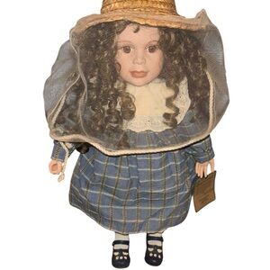 Boyds Collection “Nicole”Yesterday’s Child Doll Limited Edition Vintage 2000